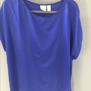 Chico’s periwinkle top